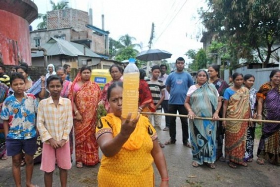 Locals staged protest against contaminated water